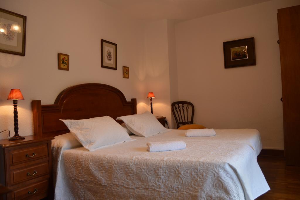 Pension El Peregrino De Larrasoana 외부 사진